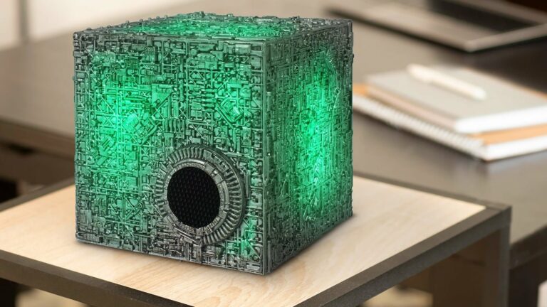 Star Trek BORG CUBE: Bluetooth Speaker with Sound Effects by FAMETEK on Gadget Flow